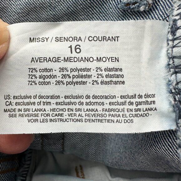 Gloria Vanderbilt 'Amanada' Jeans - Picture 9 of 10